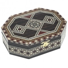 Carmen de Taracea Granada 8-sided box