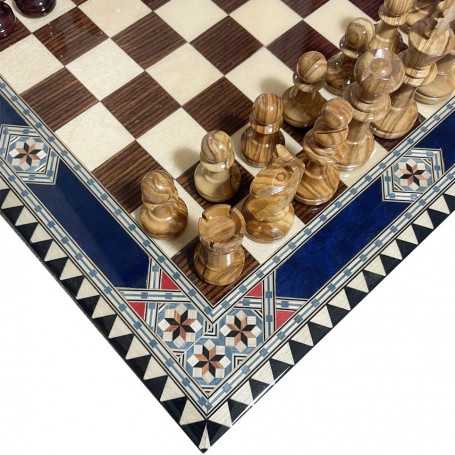 Complete set of chess pieces and board made of Granada inlaid 35 cm gloss lacquer